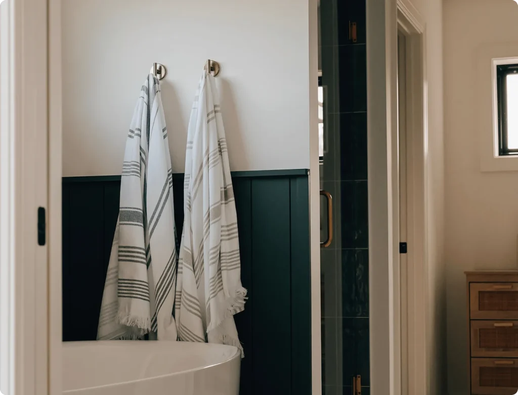 Bath towel